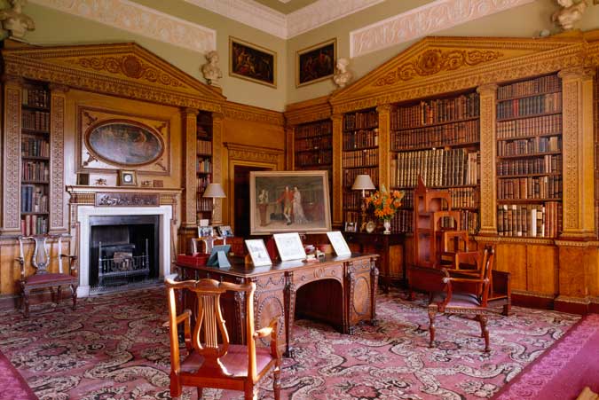 Thomas Chippendale – A Master Cabinetmaker and Designer