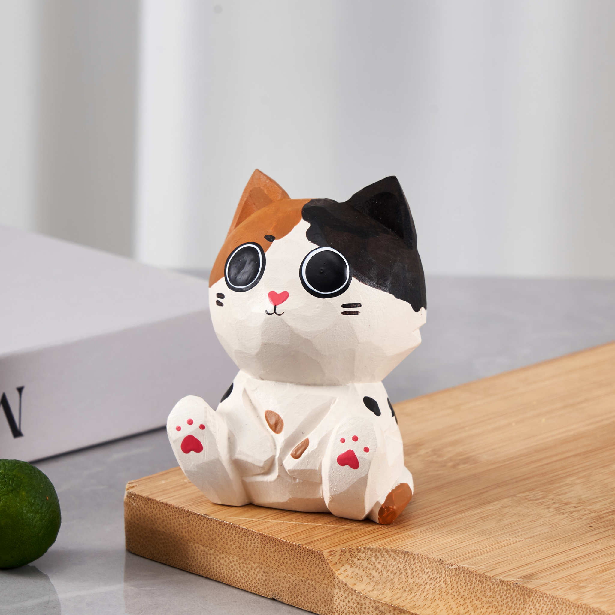キャットフード Hanao Hana Cat: Carved Wooden Cat with Harmony and Balance – Mokuomo