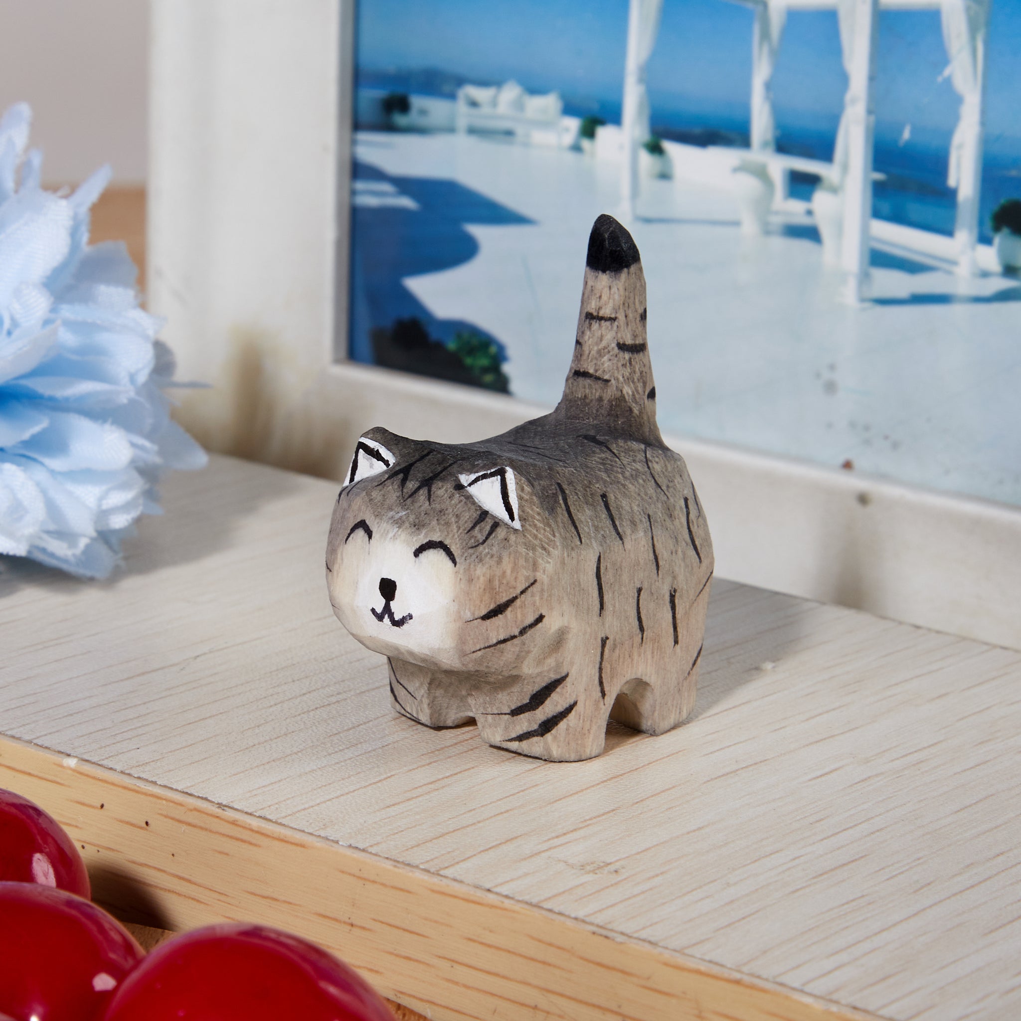 Sami Carved Wooden Cat – Mokuomo